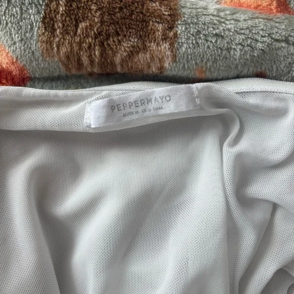 Peppermayo White Textured Fabric - Picture 3 of 6